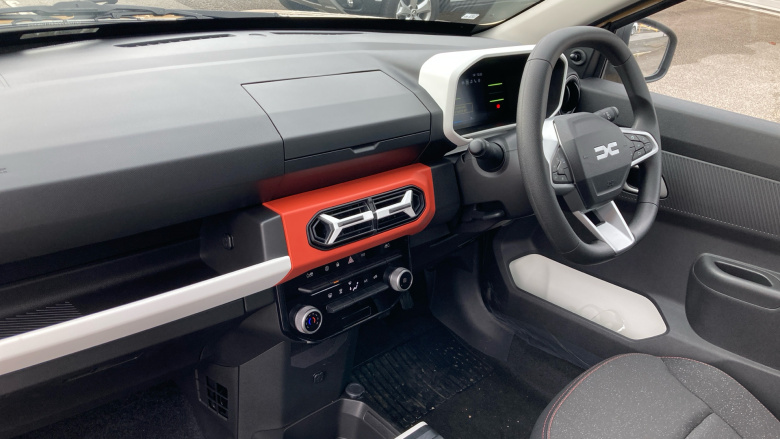 Dacia Spring 27kWh Expression 65 48kW 5dr Auto Electric Hatchback